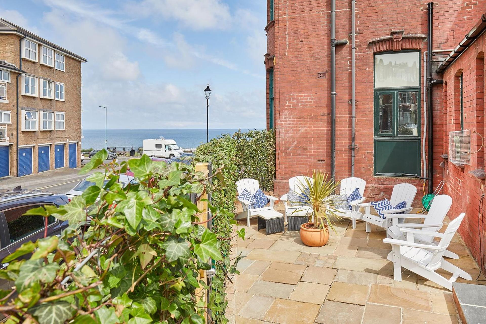 Ferienhaus Sandside Beachfront Perfectly *